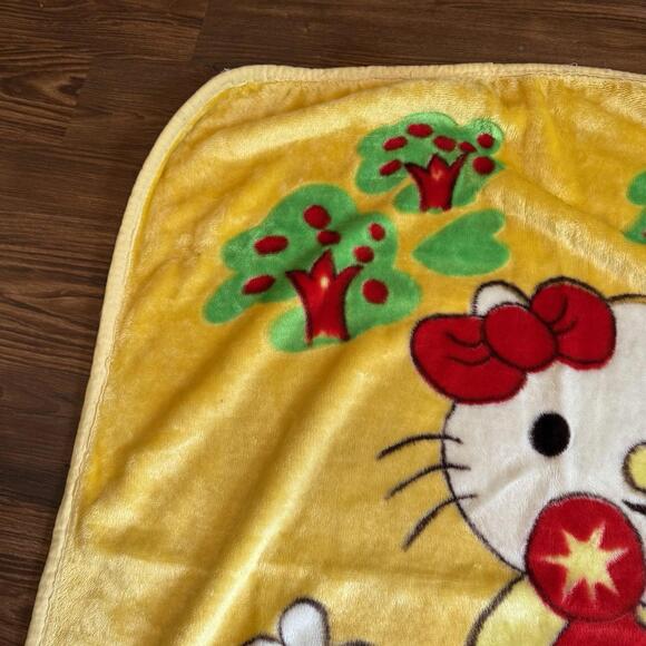 Vintage Ultra RARE 70s/80s MIMIKITTY Hello Kitty Baby‎ Blanket Size 42”x52” - Picture 3 of 9